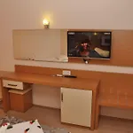 Grand Ati̇lla Отель