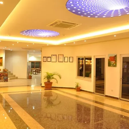 Grand Ati̇lla Hotel