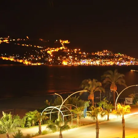 Grand Ati̇lla Hotel 3*