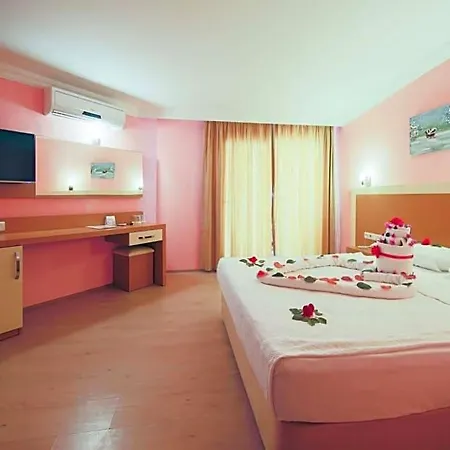 فندق Grand Ati̇lla 3*
