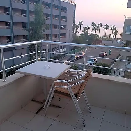 Grand Ati̇lla ألانيا