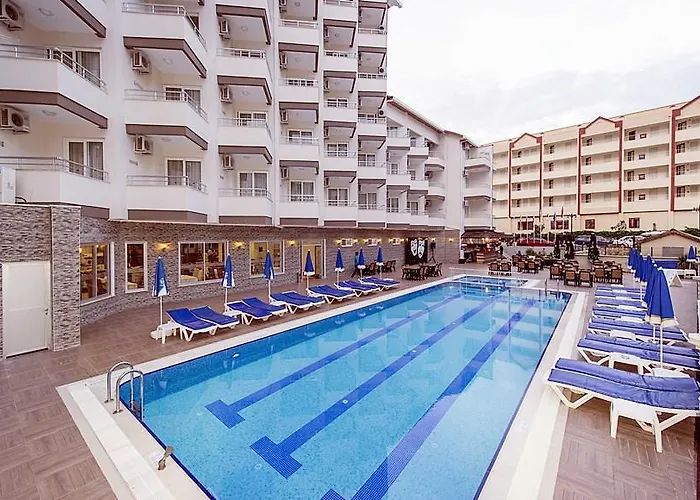 Hotell Grand Ati̇lla 3*