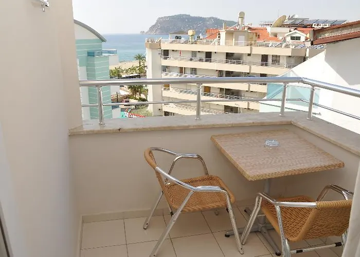 Grand Ati̇lla Hotell 3*