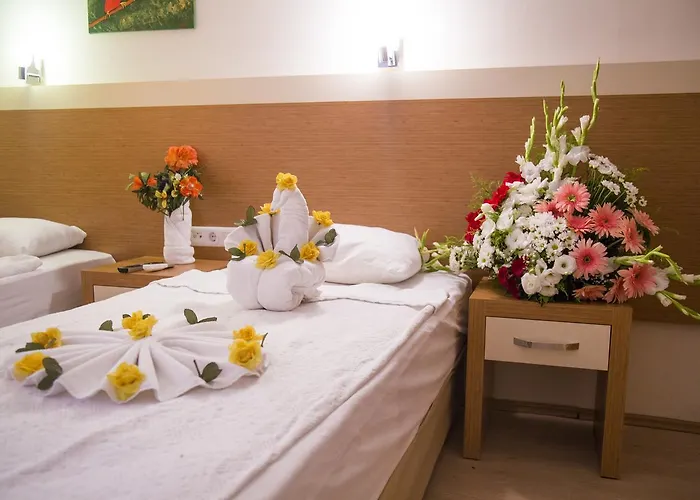 Grand Ati̇lla Hotell