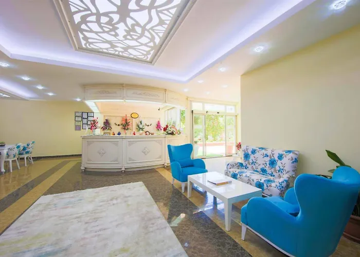 Hotell Grand Ati̇lla 3*